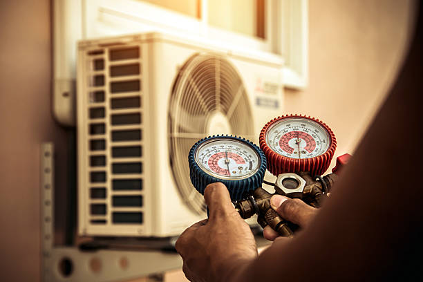 Professional Hvac technician working in North Bergen, NJ